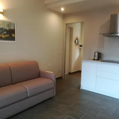 بيت ضيافة Cascina Nel Bosco كانوبيو