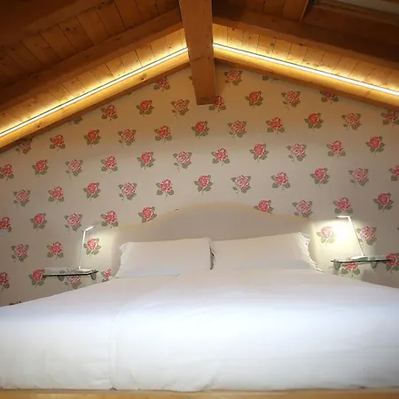 بيت ضيافة Cascina Nel Bosco