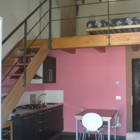 게스트하우스 Cascina Nel Bosco 3*